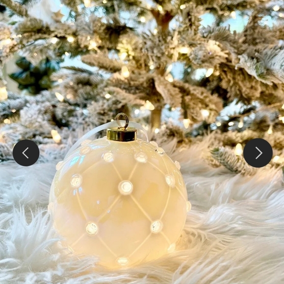 Christmas Ornament Ball LED Color-Changing Glass - Picture 2 of 12